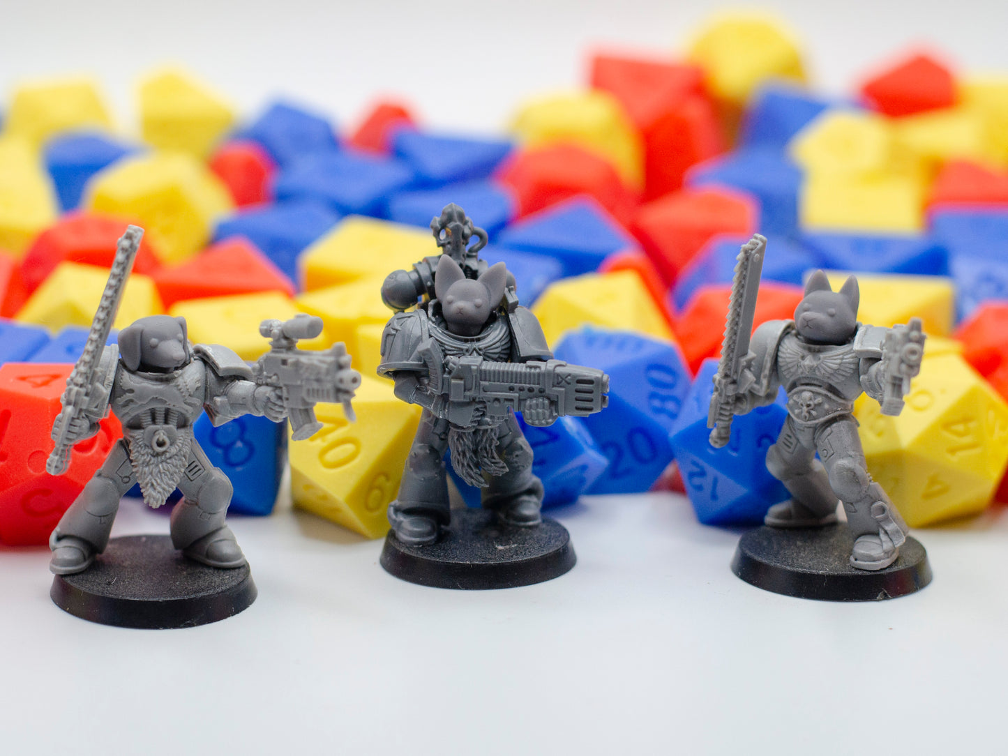 Silly Space Marine Heads - 28mm Cartoony Cat and Dog Heads for 40K